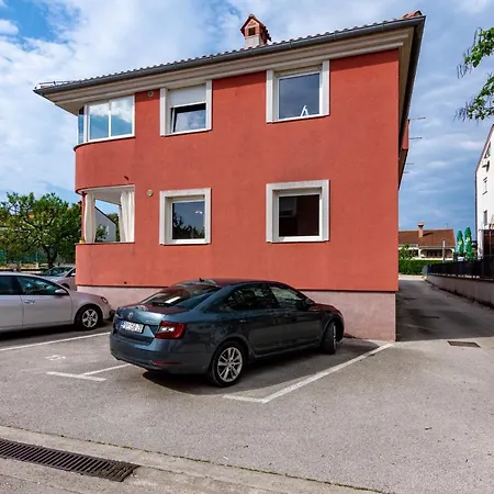 With A Parking Space - 19628 *