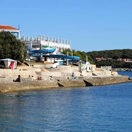 Apartment With A Parking Space - 19628 Pula